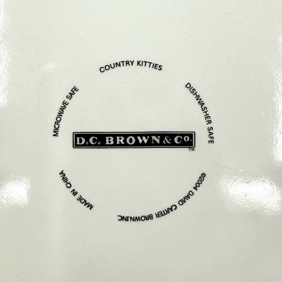 VTG 2004 Country Kitties Set/2 Coffee Mug Dessert Plate Black Cat DC Brown Co. - Picture 8 of 10